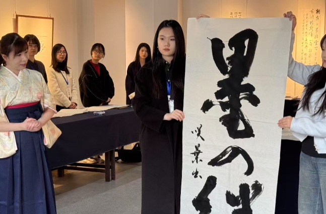 〈紹興書道ツアー〉集大成の揮毫交流会①】